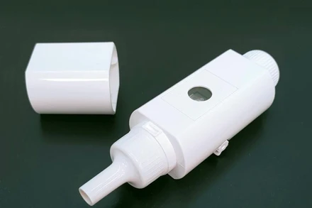 Máy thổi đo Covid-19 nhanh trong vòng chưa đầy 5 phút. Ảnh: Đại học Công nghệ Nanyang.