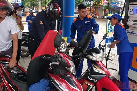 Nguồn xăng dầu cung cấp cho thị trường tỉnh Thái Bình khá dồi dào.