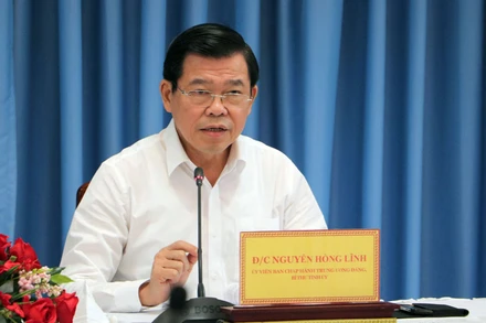 Đồng chí Nguyễn Hồng Lĩnh, Ủy viên Trung ương Đảng, Bí thư Tỉnh ủy, Trưởng Ban Chỉ đạo phòng, chống dịch Covid-19 tỉnh Đồng Nai.