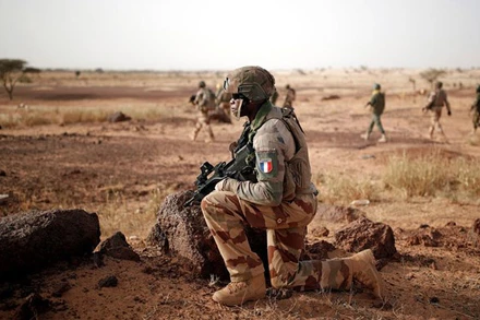 Ảnh minh họa: Các lực lượng của Pháp và châu Âu chuẩn bị rút phần lớn binh sĩ khỏi Khu vực Sahel. (Nguồn: Reuters)