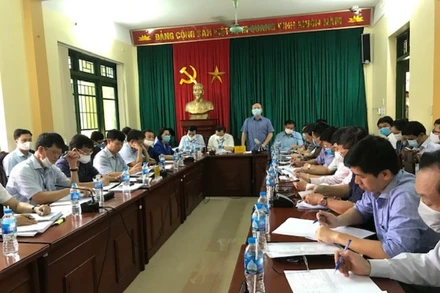 Bí thư Tỉnh ủy Hưng Yên tiếp công dân ba xã trong vùng dự án Khu đô thị thương mại - du lịch Văn Giang, tỉnh Hưng Yên.