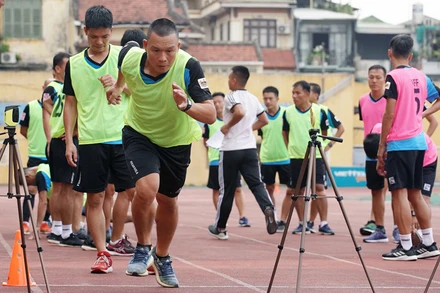 Các bài kiểm tra được thực hiện theo đúng quy định của FIFA. (Ảnh: VFF)