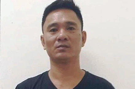 Đối tượng Lê Xuân Tùng.