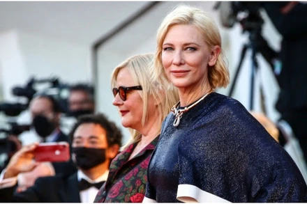 Trưởng Ban giám khảo Cate Blanchett tại buổi khai mạc. Ảnh: Variety.