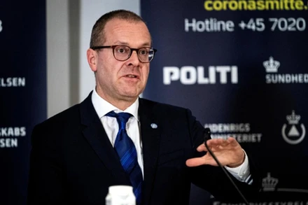 Ông Hans Kluge phát biểu ý kiến tại một cuộc họp báo tại Đan Mạch, tháng 3-2020. (Ảnh: Reuters)