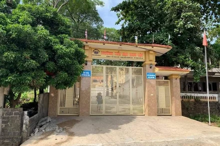 Trường tiểu học Nam Lộc và hiện trường nơi xảy ra sự việc. (Ảnh: Internet)