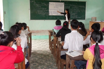 Hỗ trợ 100% học phí cho trẻ mầm non, học sinh gặp khó khăn do ảnh hưởng dịch Covid-19.