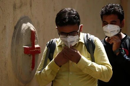 Ấn Độ vẫn là quốc gia ghi nhận số ca mắc Covid-19 cao nhất thế giới trong 24 giờ qua. Ảnh: Reuters