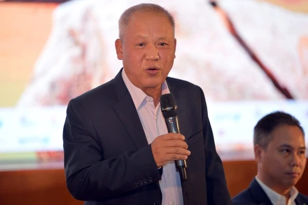 Ông Võ Huy Cường nêu quan điểm tại buổi tọa đàm.