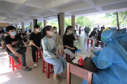 Đà Nẵng tăng cường xét nghiệm, truy vết Covdi-19 trong cộng đồng.