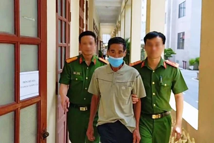 Công an di lý Lê Văn Năm từ Khánh Hòa về Thanh Hóa.