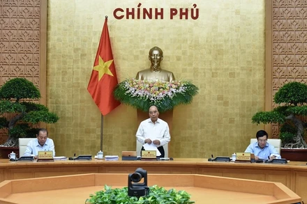 Chính phủ họp phiên thường kỳ tháng 8