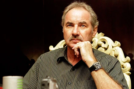 HLV Alfred Riedl đã kinh qua 22 đội khác nhau, đóng vai trò HLV trưởng của 16 trong số đó.