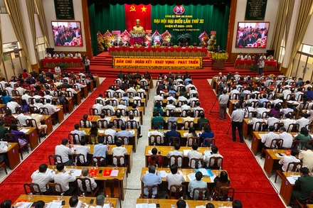 Toàn cảnh Đại hội đại biểu Đảng bộ tỉnh An Giang lần thứ 11, nhiệm kỳ 2020-2025.