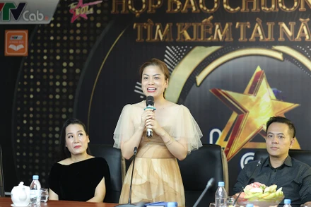 Bà Nguyễn Thị Hoàng Phương, Phó Tổng giám đốc VTVcab cung cấp thông tin về cuộc thi.