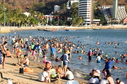 Nhiều du khách trong nước đã chọn Vũng Tàu làm điểm đến trong hai tuần qua.