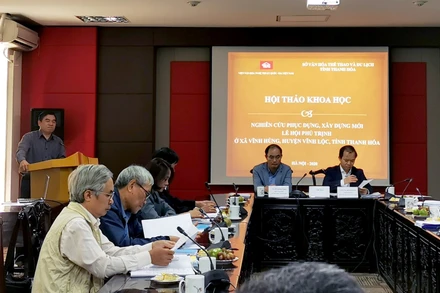 Hội thảo khoa học nghiên cứu phục dựng Lễ hội Phủ Trịnh.