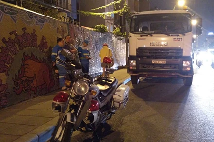 Ngày mai 27-10, bốn quận nội thành Hà Nội sẽ được thu dọn hết rác tồn đọng