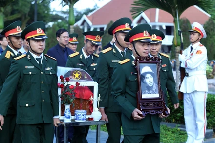 Truy điệu, an táng liệt sĩ Nguyễn Ngọc Bảo.