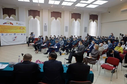 Toàn cảnh hội thảo tại đầu cầu Moscow.