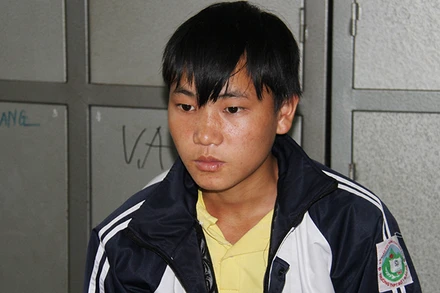 Đối tượng Giàng Seo Nhà tại cơ quan công an Lào Cai