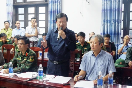 Phó Thủ tướng Trịnh Đình Dũng chỉ đạo công tác cứu hộ, cứu nạn ở Thủy điện Rào Trăng 3 và Trạm kiểm lâm số 7.