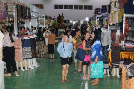 Cuộc sống người dân Lào ngày càng được cải thiện rõ rệt.