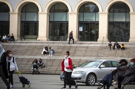 Dịch lây lan ngày càng mạnh ở Pháp. (Ảnh: Liberation)