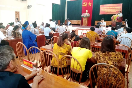 UBND huyện Đồng Hỷ công bố kết luận thanh tra đền Đá Thiên được sự quan tâm của các tầng lớp nhân dân.