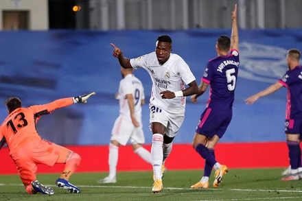 Vinicius ăn mừng bàn thắng duy nhất của trận đấu ở phút 65. (Ảnh: Real Madrid)