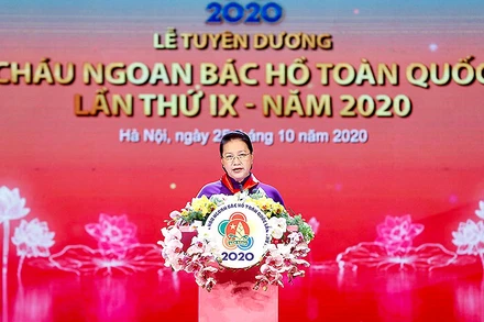 Chủ tịch Quốc hội Nguyễn Thị Kim Ngân phát biểu ý kiến tại buổi lễ.