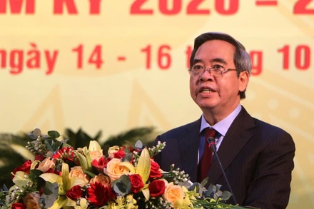 Đồng chí Nguyễn Văn Bình, Ủy viên Bộ Chính trị, Bí thư T.Ư Đảng, Trưởng Ban Kinh tế T.Ư phát biểu chỉ đạo đại hội.