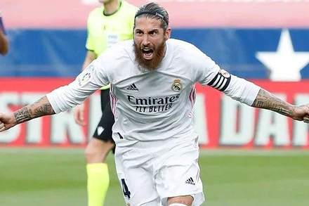 Sergio Ramos là Cầu thủ xuất sắc nhất trận El Clasico thứ 278.