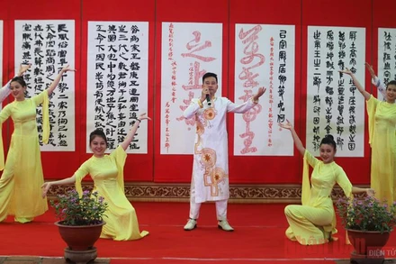 Các hoạt động văn hoá, văn nghệ chào mừng triển lãm thư pháp tại Văn Miếu – Quốc Tử Giám