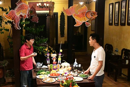 Tìm lại ánh đèn Trung thu xưa