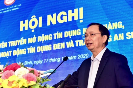 Phó Thống đốc thường trực NHNN Đào Minh Tú phát biểu chỉ đạo Hội nghị