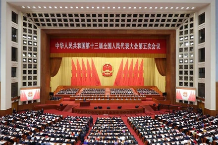 Toàn cảnh phiên khai mạc kỳ họp thứ 5 Quốc hội Trung Quốc khóa 13. (Ảnh: Tân Hoa Xã)