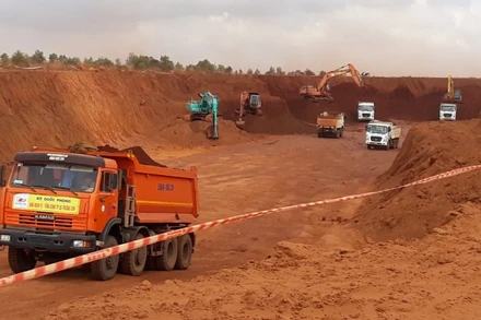 Thi công san nền sân bay Long Thành. (Ảnh: Tổng Công ty ACV cung cấp)