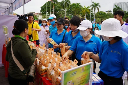 Liên đoàn Lao động thành phố Hải Phòng tổ chức Ngày hội “Cảm ơn người lao động” tại lễ phát động Tháng Công nhân năm 2021. (Ảnh minh họa)
