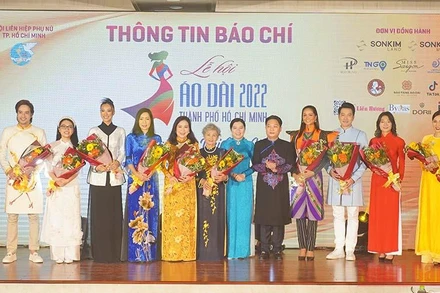 Các Đại sứ Lễ hội Áo dài năm 2022.