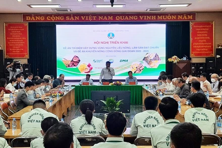 Quang cảnh hội nghị triển khai đề án.