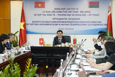 Hội nghị tại điểm cầu Việt Nam (Ảnh: Moit).