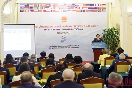 Thủ tướng Phạm Minh Chính cảm ơn các đối tác quốc tế đã hỗ trợ vaccine phòng Covid-19 cho Việt Nam.