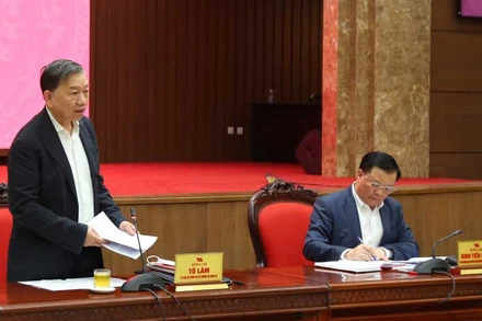 Đại tướng Tô Lâm phát biểu tại buổi làm việc. (Ảnh: Báo Công an nhân dân)