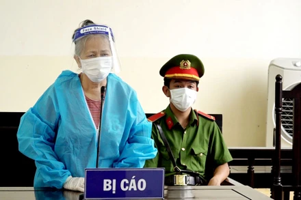 Bị cáo Phi lãnh án 6 năm tù