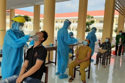 TP Cần Thơ đã mua hơn 247.000 kit xét nghiệm Covid-19 của Công ty Việt Á trong 2 năm 2020 và 2021.