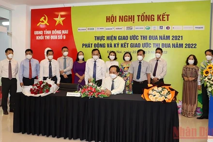 Các đơn vị Khối thi đua số 9 Đồng Nai ký kết giao ước thi đua năm 2022.