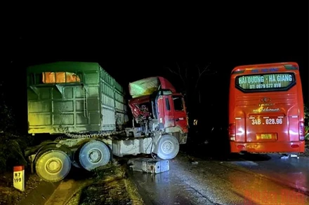 Hiện trường xảy ra vụ tai nạn giao thông.