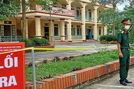 Tỉnh Thái Bình hiện có gần 800 trường hợp F0 đang được thu dung, cách ly, điều trị.