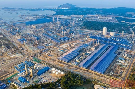 Toàn cảnh dự án Khu liên hợp sản xuất gang thép Hòa Phát Dung Quất.
